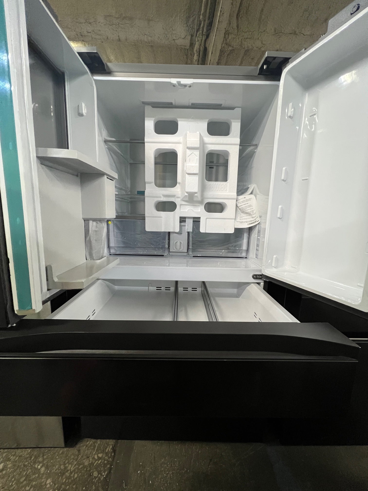 Samsung BESPOKE 29 cu. ft. 4-Door Black